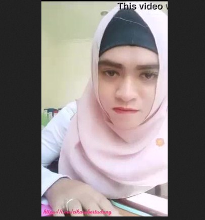 Cewek tudung Indo Cun Tayang Tek